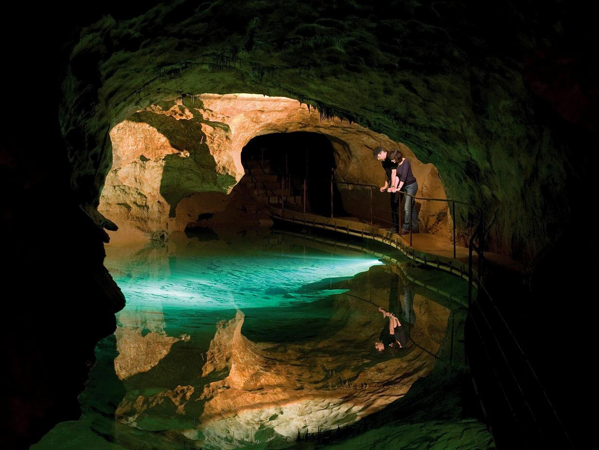 пещеры Дженолан Достопримечательности австралии