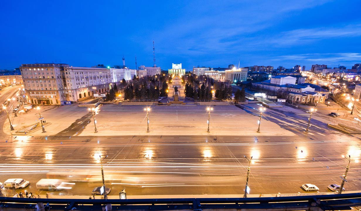 Челябинск-Площадь-Революции